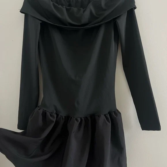 Black Off-Shoulder Long Sleeve Mini Bubble Dress Sz XS - Picture 4 of 5